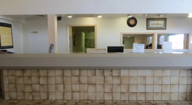 Premier Inns Metro Center