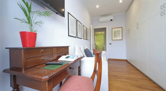 Апартаменты Testaccio Luminous And Large Apartment
