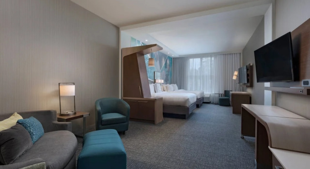 Люкс Courtyard by Marriott Jackson Madison