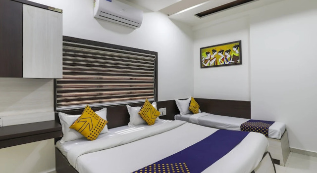 Номер Deluxe Hotel Atithi - Opposite Shreeji Hospital