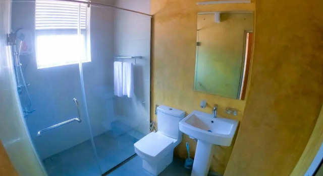 Номер Superior kandy lake reach hotel