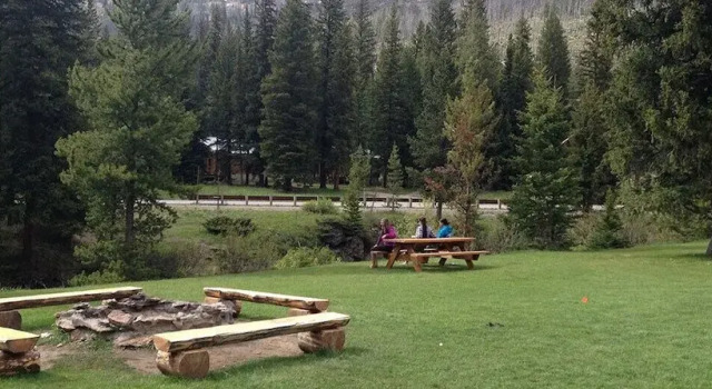 Grizzly Lodge, Réserver Maison de vacances Silver Gate États-Unis