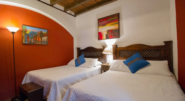 Четырёхместный номер Premier Hotel Monasterio