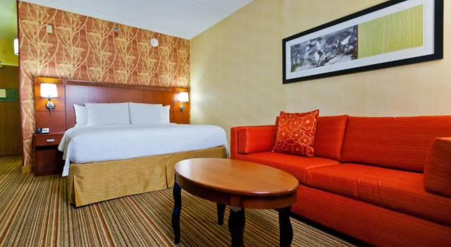 Номер Standard Courtyard Chicago OHare