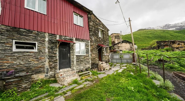 Bori's Guesthouse, Prenota Appartamento Ushguli Samegrelo Zemo-Svaneti