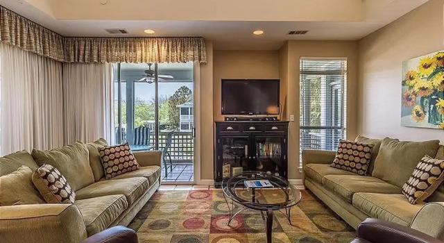 Villa 25 at Hidden Dunes - 1149882, Varaa Villa Hotellit Emerald Coast uima-altaalla, Uima-allas