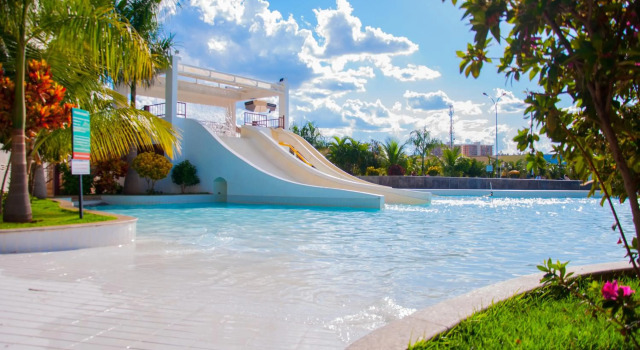 Lacqua diRoma Hotel e Parque com um dia de acesso ao Lagoa Ecopraia, Забронировать Отель Калдас-Новас 