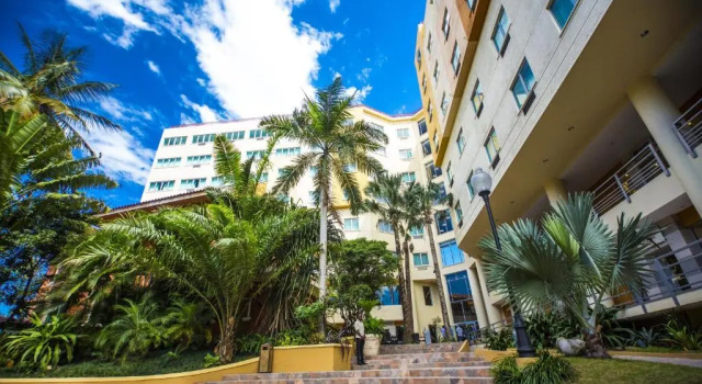 Четырёхместный номер Standard Hotel Royal Oasis