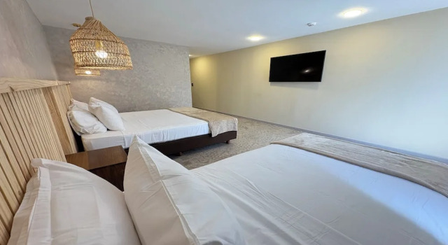 Четырёхместный номер Superior Hotel Blue Cove by On vacation