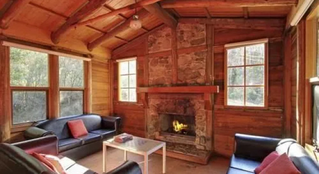 Wombat Valley Wild Country Cabins, Reserva ahora Hotel Maffra Gippsland