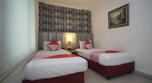 Feodora Airport Hotel, Rezerwuj Hotel Palembang Sumatra