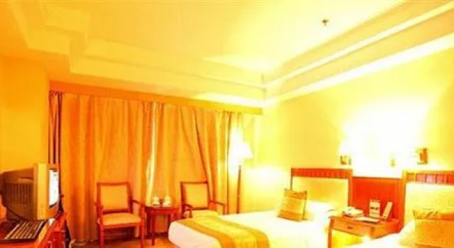 Liaocheng Chang Run Hotel, Забронировать Отель Бизнес-отели Шаньдун, 4* 5*