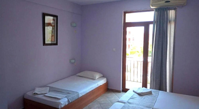 Hotel 415, Забронировать Хостел Отели Солнечного берега с парковкой, рядом с Танцевальный клуб Den Glade Viking, Парковка