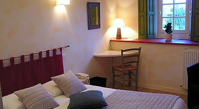 Номер Comfort Le Pigeonnier du Perron Hôtel