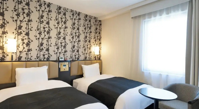 Двухместный номер Standard с 2 комнатами APA Hotel STAY Toyama