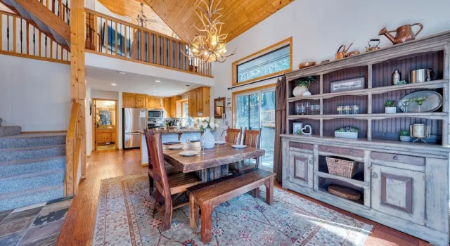 2 Truckee Cabin Sleeps 20 Hot tub Games Near Donner Lake Donner Ridge & Alplenglow Chalet by Avantstay