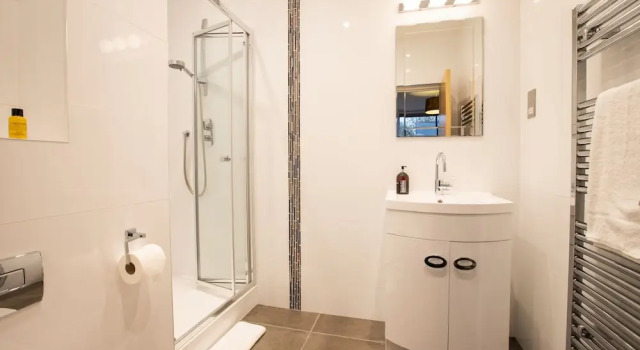 Апартаменты Luxury с 2 комнатами с балконом King Edward Apartments