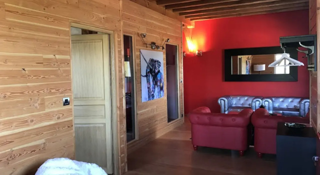 Les Chambres d'Hôtes du Mont Monnet, 예약 호텔 롱주 Pilat Regional Natural Park