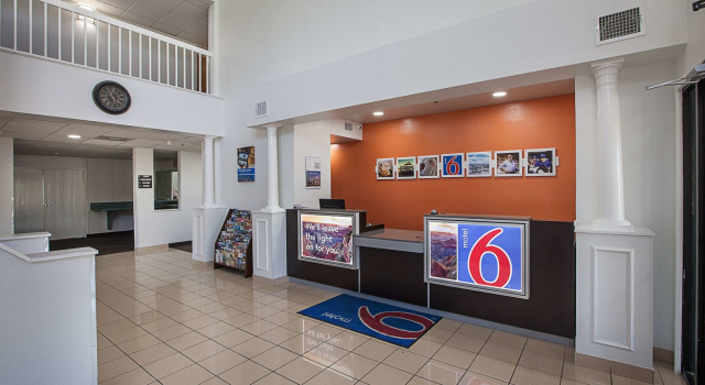 Motel 6 Bedford, TX - Fort Worth