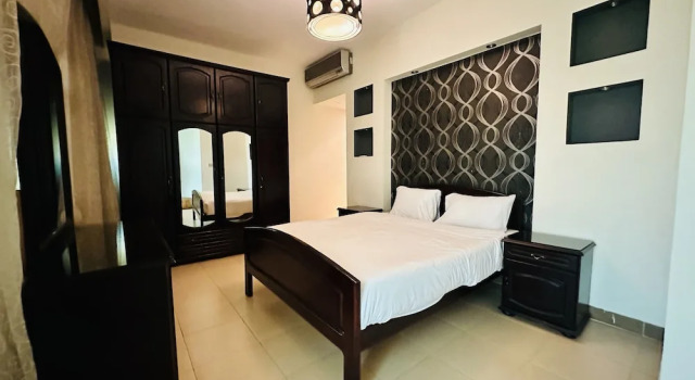 Люкс Presidential с 2 комнатами с видом на сад Elite Suites Hurghada