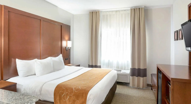 Номер Standard Comfort Suites Yakima