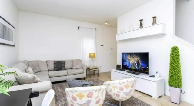4572 Perfect Home for Your Family Close to all Parks, Rezerwuj Hotel Kissimmee Kissimmee