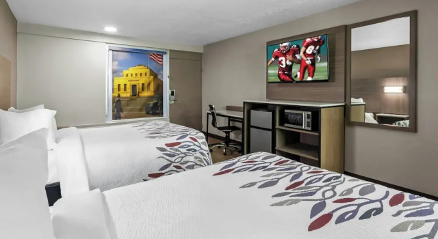 Четырёхместный номер Superior Red Roof Inn Radcliff - Fort Knox