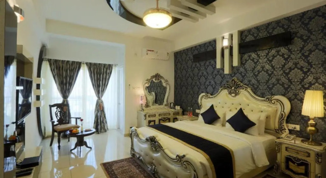 Premier Suites Business Hotel, Rezervovat Hotel Hotely v Bangalore s parkováním, Parkování