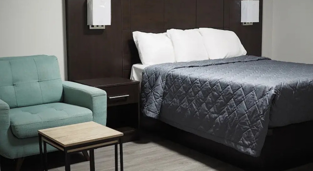 Номер Classic Towne and Country Motel