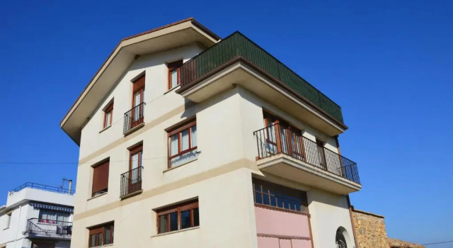 Apartamentos Montejurra, Buchen Sie Ferienwohnung Ayegui Navarra
