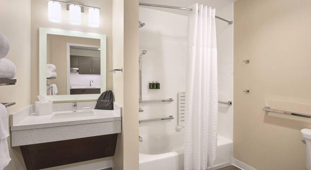 Двухместная студия с красивым видом из окна TownePlace Suites by Marriott Medicine Hat
