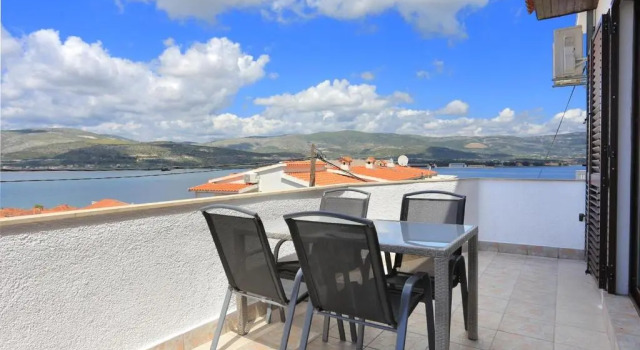 Апартаменты с видом на море Apartments Bagaric