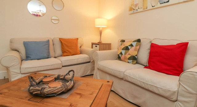 Courtyard Cottage, Rezervasyon Tatil Evi Merseyside villalar, Villa