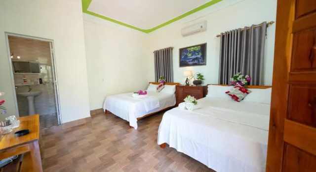 Номер Deluxe Diep Le Homestay Phong Nha
