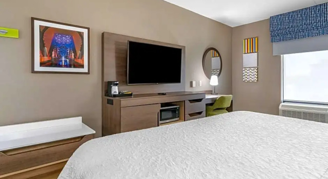 Студия Hampton Inn & Suites Louisville East