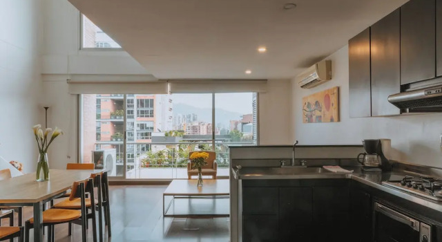 Номер Superior Travelers Orange Suites