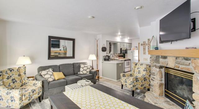Charming DC Getaway Steps From Dtown Fish Creek, Rezervovat Apartmán Fish Creek Door County