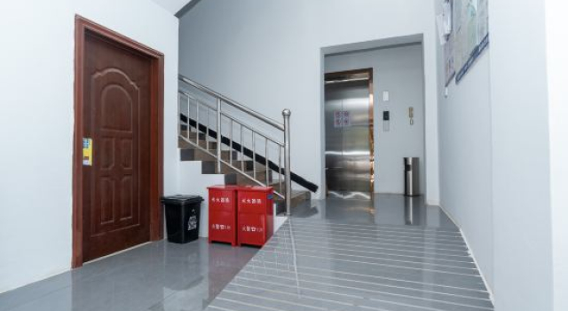 Nanhua Hotel
