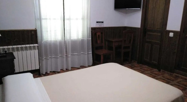 Casa Rural Peña Falcón, Prenota Hotel Torrejón el Rubio 