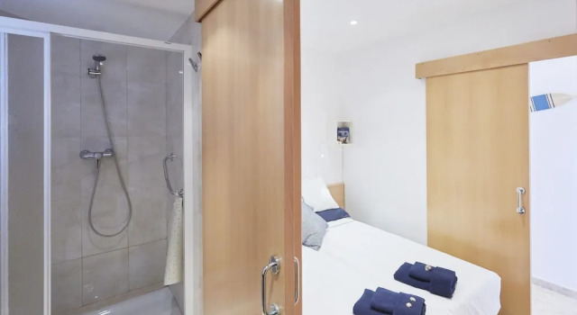 Casa Petit Bateau Be my guest Castelldefels, Book Guesthouse Castelldefels Baix Llobregat