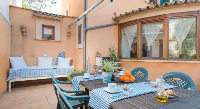 Коттедж Home in Tramuntana