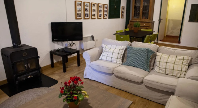 Апартаменты Standard Hostel Layos, Toledo