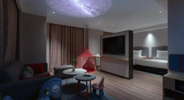 Четырёхместный люкс Holiday Inn Express Xian Daxing by IHG