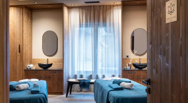 MGM Hôtels & Résidences – Résidence Chalets de Joy, Забронировать Шале Виллы Овернь-Рона-Альпы, Вилла