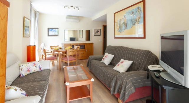 CORALINA - Apartment with shared pool in Playa de Gandia. Free WiFi, Забронировать Апартаменты/квартира Плайя-де-Гандия Коста-де-Валенсия