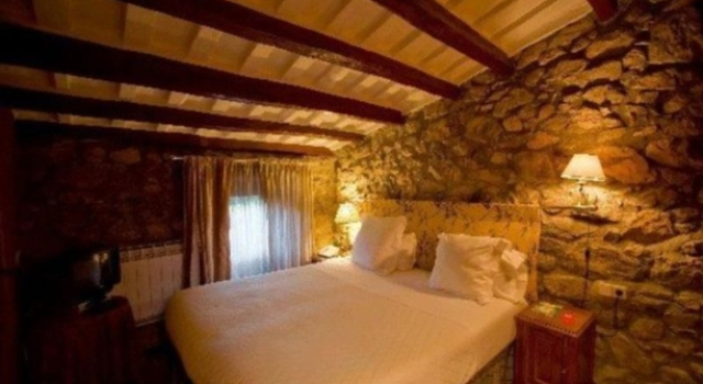 Hotel Domus Selecta Monestir Sant Marçal, Забронировать Отель Отели Монсень с завтраком, Завтраки