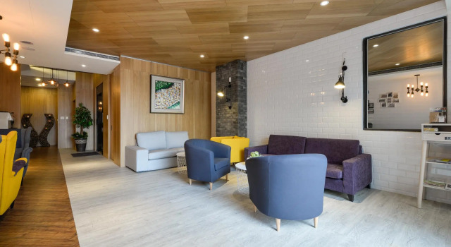R7 Eco Hotel