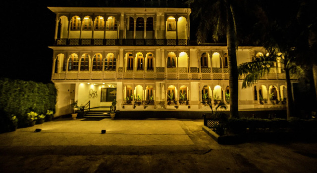 Ranthambhor Regency, Rezerwuj Hotel Hotele w Rajasthan z basenem, Basen