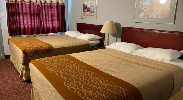 Четырёхместный номер Standard Liberty Inn