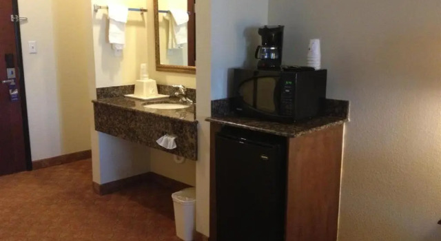 Номер Standard Best Western Lockhart Hotel & Suites